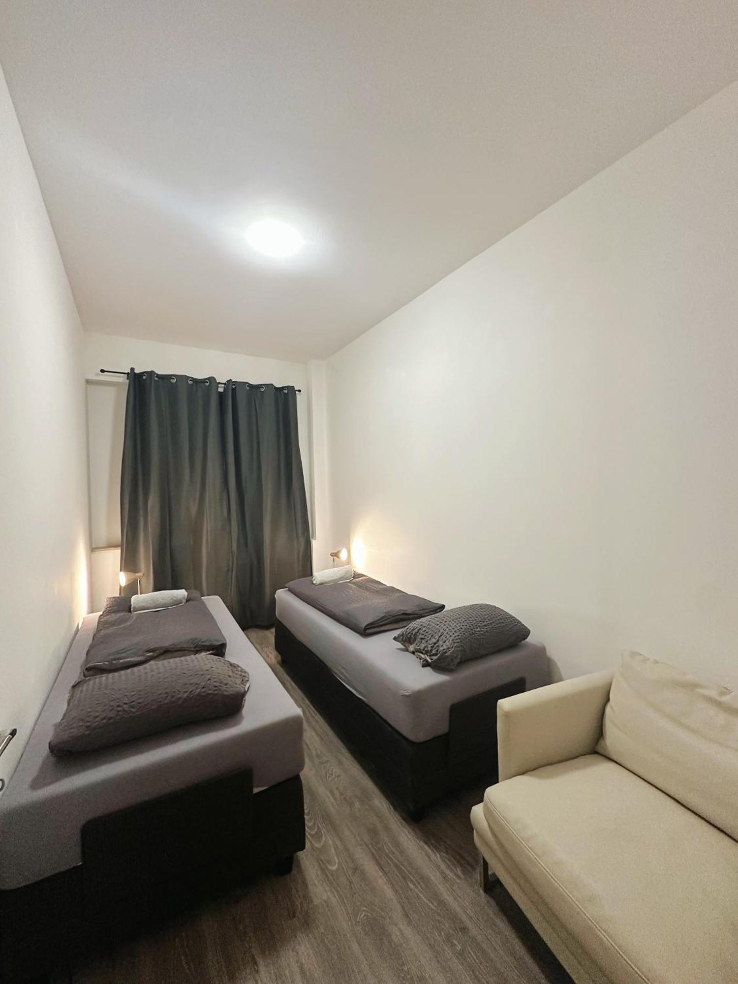 דירות דיסלדורף 2Schlafenzimmer 5Betten Montuerwhonung מראה חיצוני תמונה