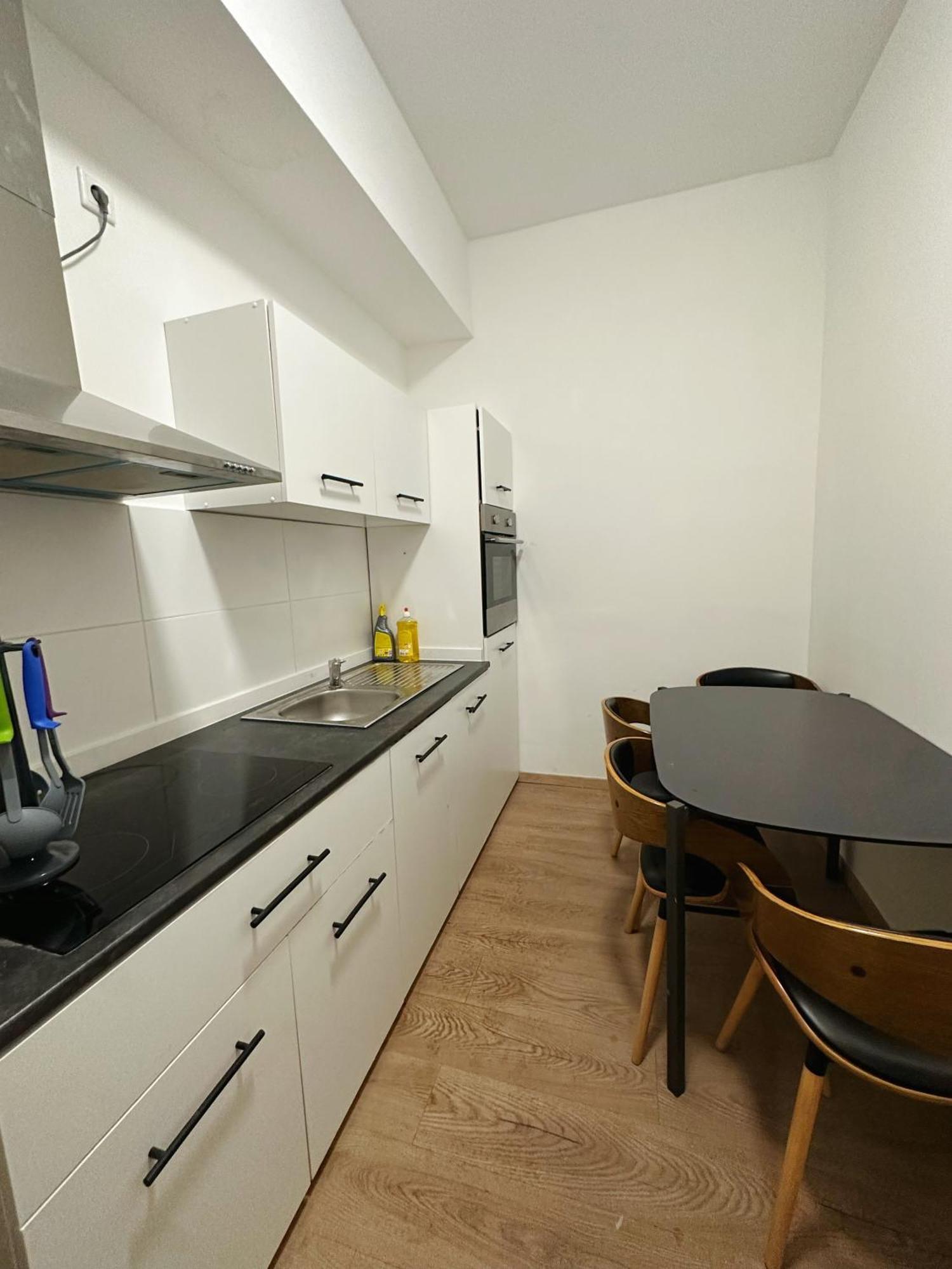 דירות דיסלדורף 2Schlafenzimmer 5Betten Montuerwhonung מראה חיצוני תמונה